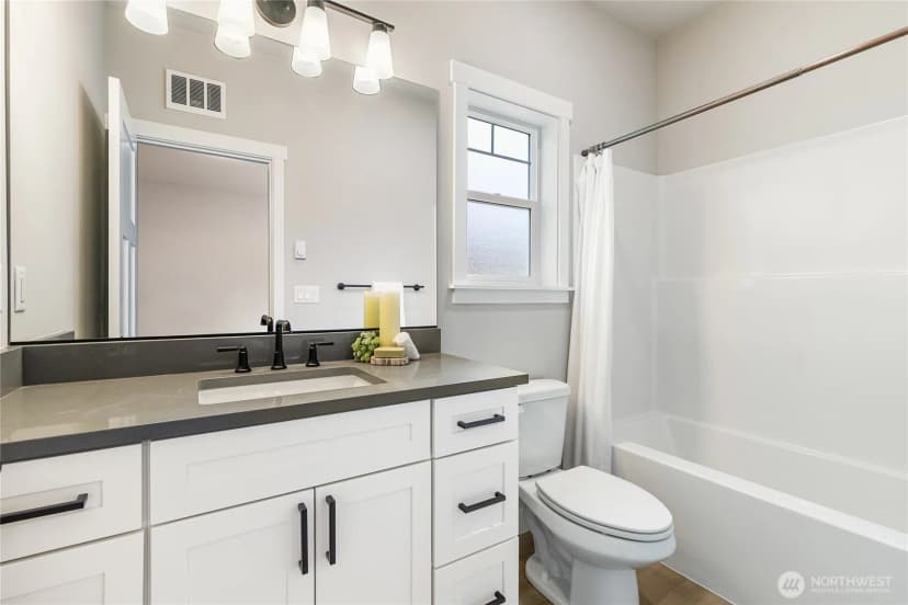 Property photo for 4100 Yonkers Street, Bellingham photo 21