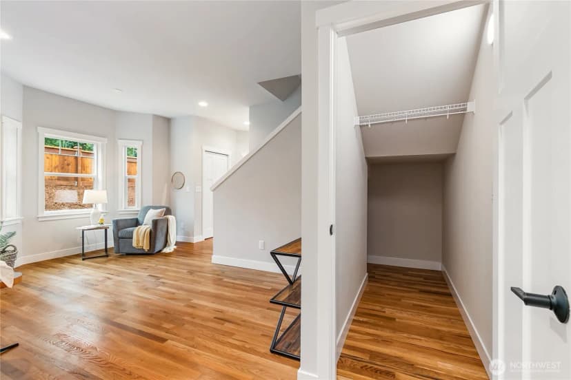 Property photo for 4100 Yonkers Street, Bellingham photo 28
