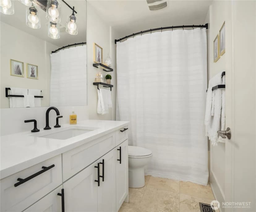 Property photo for 9801 Ne 4th Street #d, Bellevue photo 29