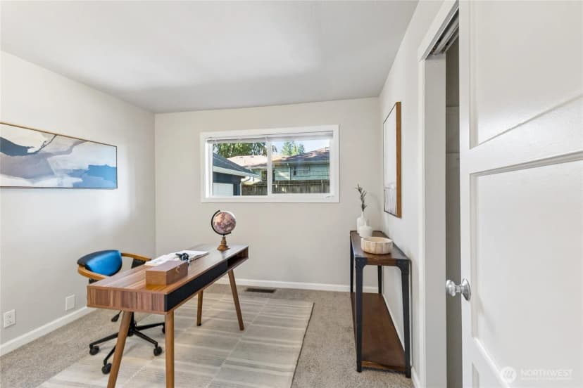Property photo for 11409 11th Avenue Sw, Seattle photo 18