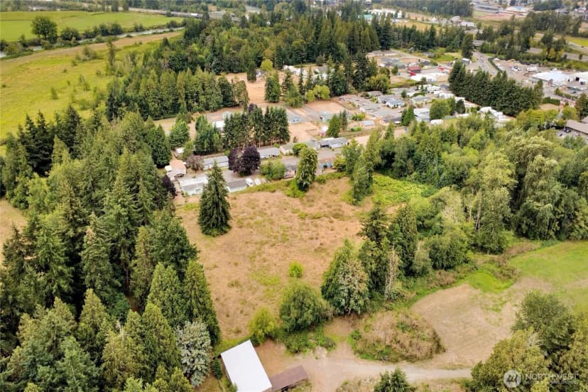 Property photo for 6048 Portal Way, Ferndale photo 10