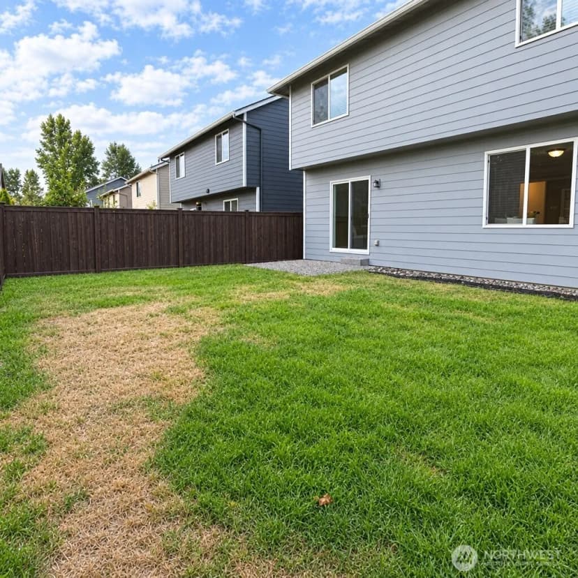 Property photo for 17317 13th Avenue Se, Bothell photo 32