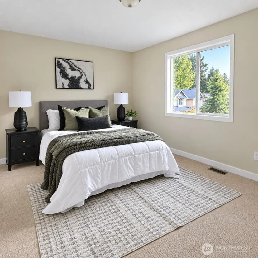 Property photo for 17317 13th Avenue Se, Bothell photo 15