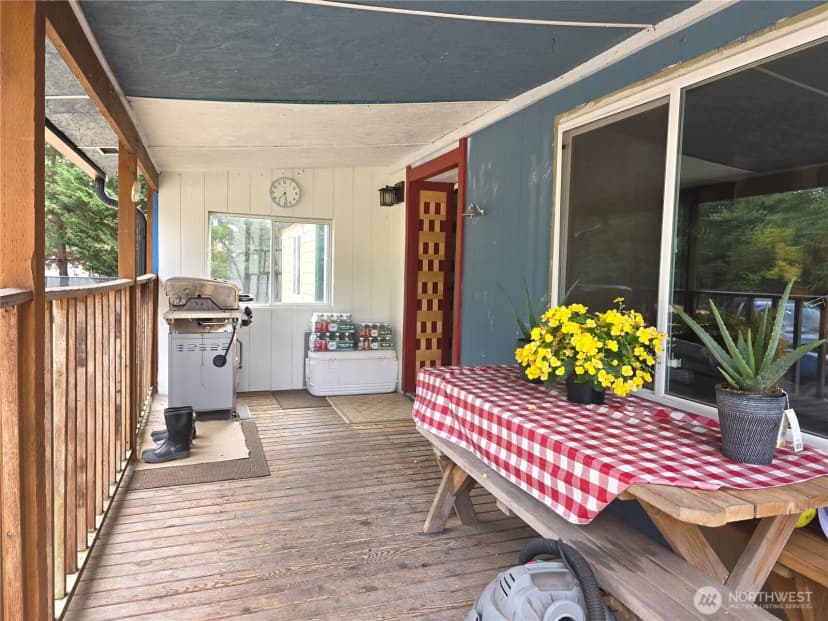 Property photo for 15635 Se 303 Place, Kent photo 5