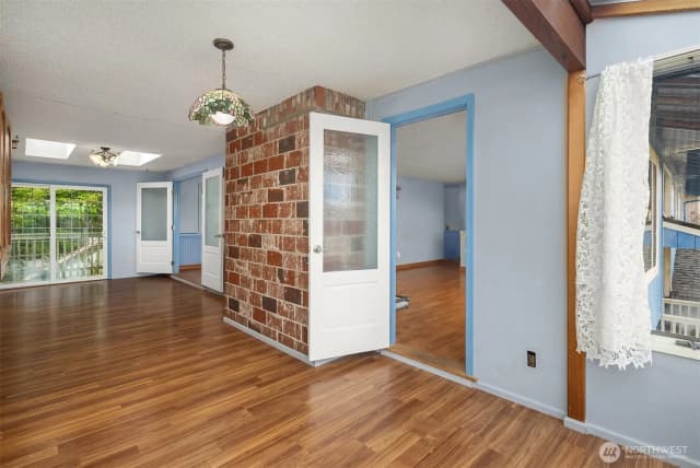Property photo for 2861 Heller Road, Oak Harbor photo 4