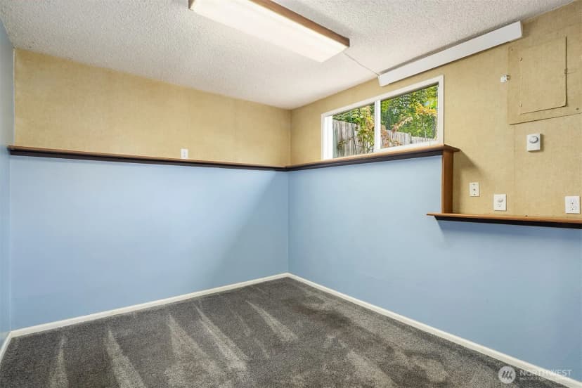 Property photo for 2861 Heller Road, Oak Harbor photo 21