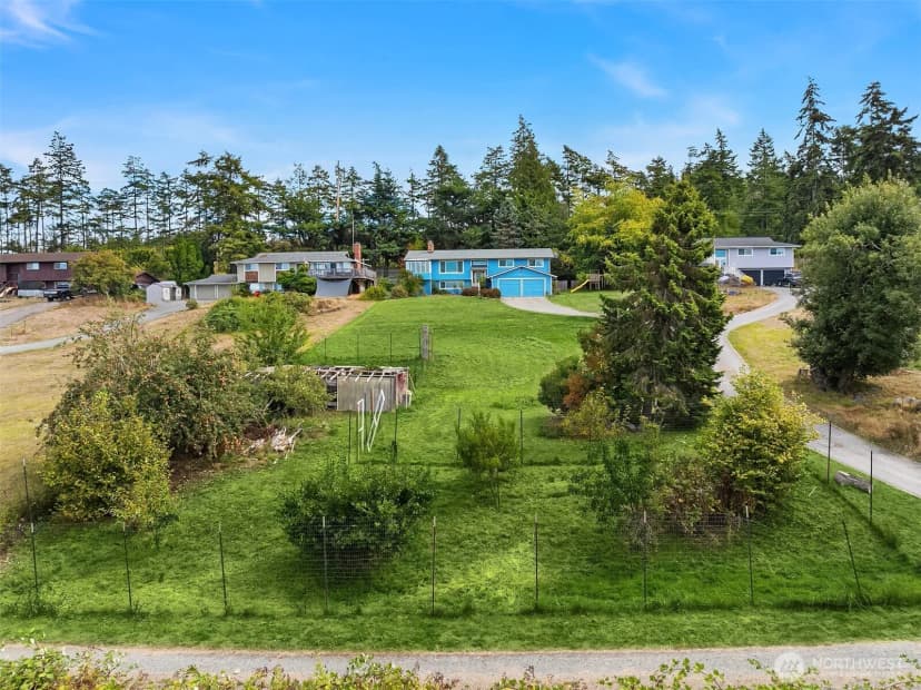 Property photo for 2861 Heller Road, Oak Harbor photo 34