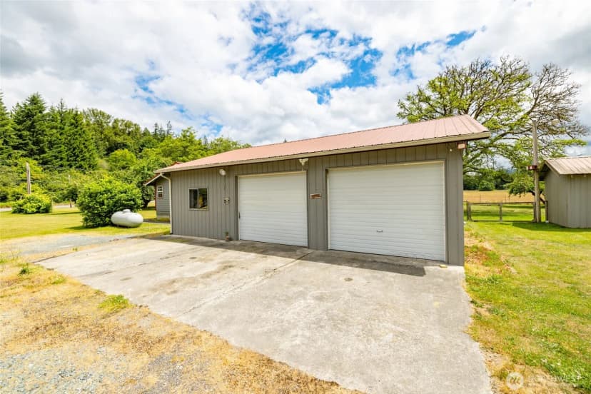 Property photo for 38848 State Route 20, Concrete photo 30