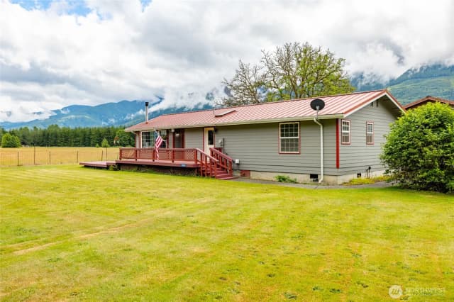 Property photo for 38848 State Route 20, Concrete