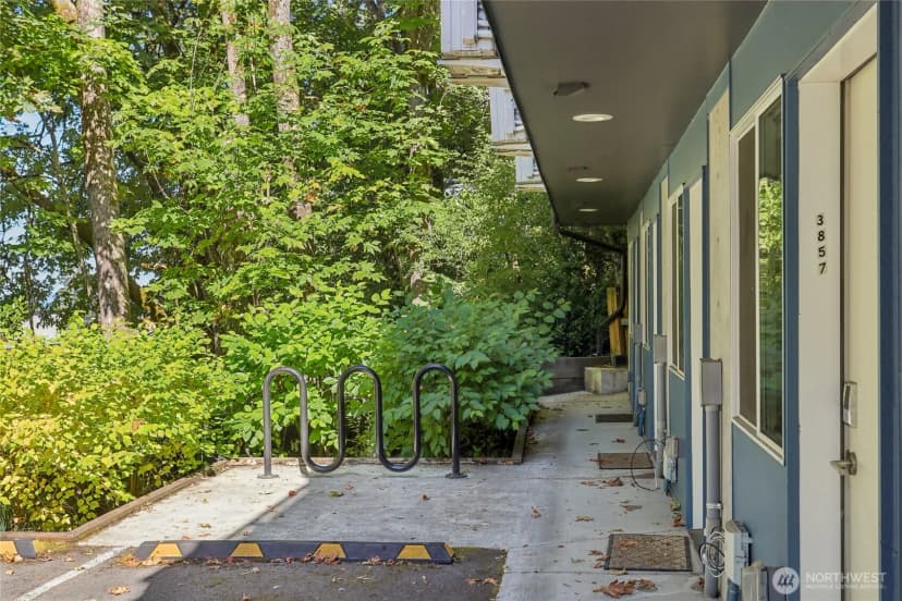 Property photo for 3857 21st Avenue Sw, Seattle photo 23