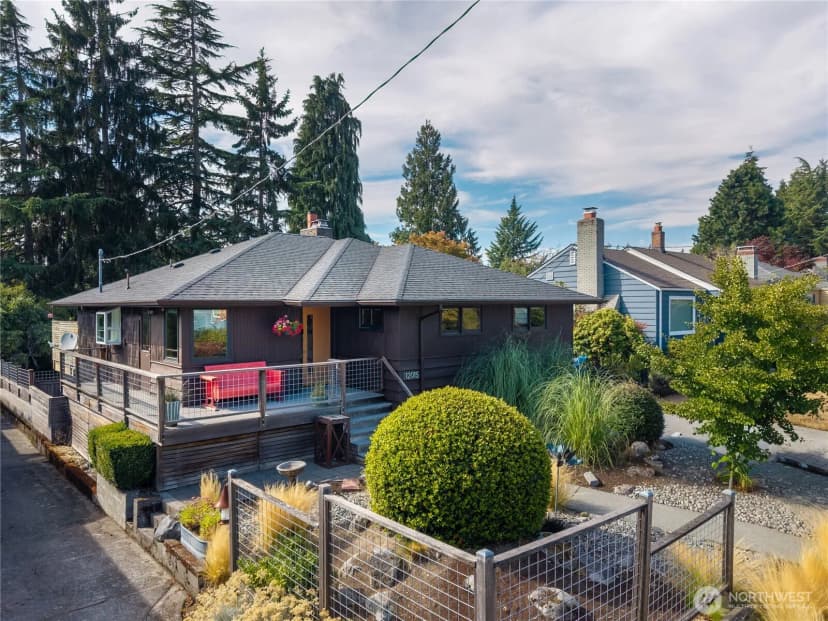 Property photo for 12015 Dayton Avenue N, Seattle photo 30