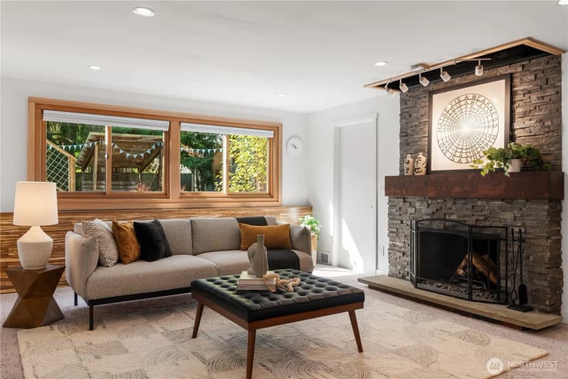 Property photo for 12015 Dayton Avenue N, Seattle photo 16