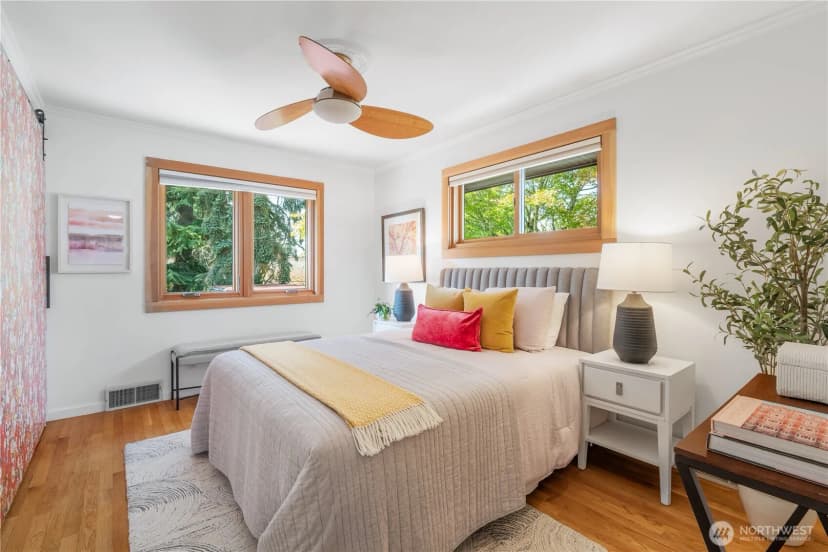 Property photo for 12015 Dayton Avenue N, Seattle photo 10