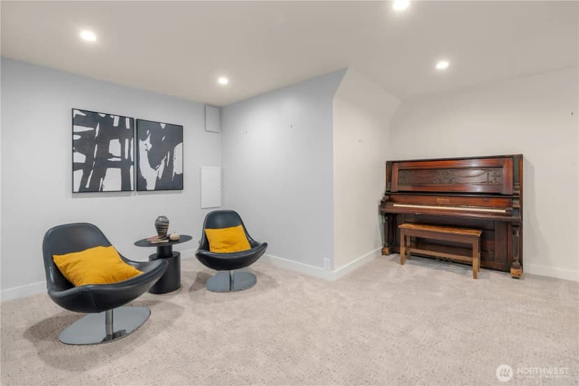 Property photo for 12015 Dayton Avenue N, Seattle photo 19