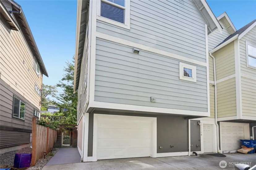 Property photo for 5030 Delridge Way Sw #a, Seattle