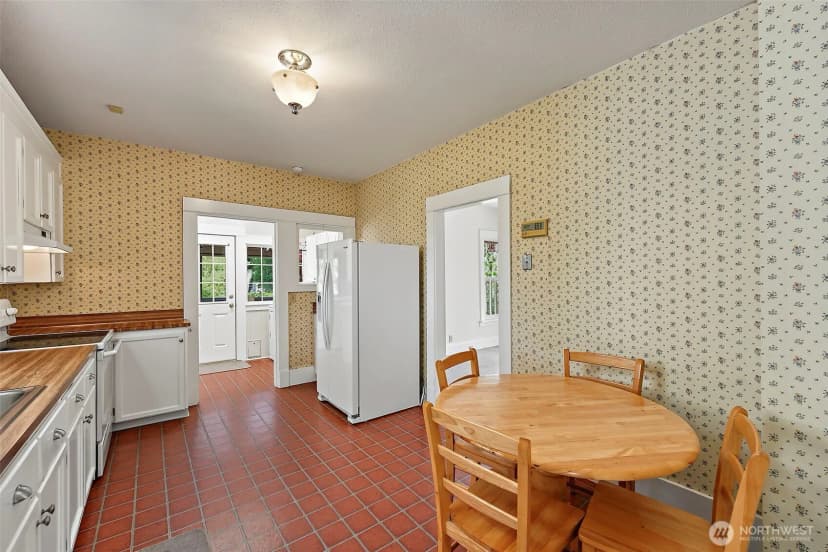 Property photo for 4011 S Sheridan Avenue, Tacoma photo 17