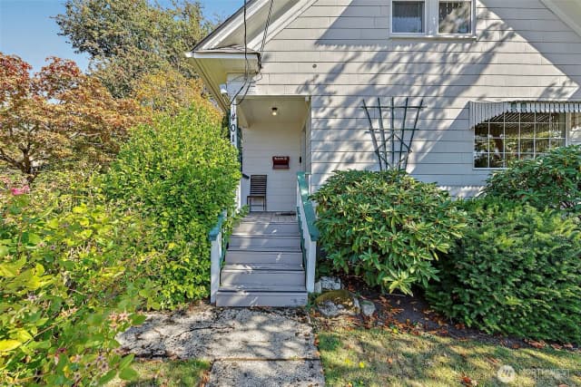 Property photo for 4011 S Sheridan Avenue, Tacoma photo 2