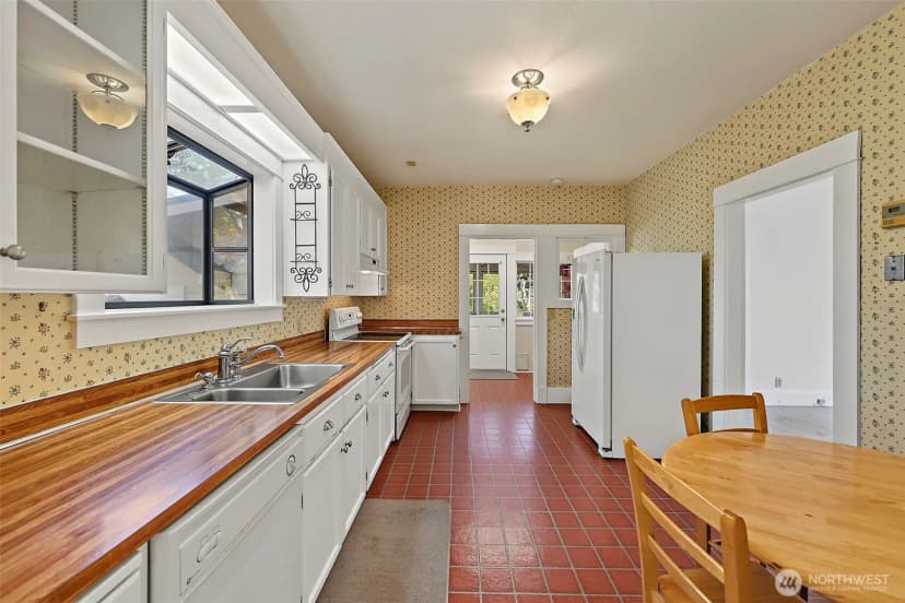 Property photo for 4011 S Sheridan Avenue, Tacoma photo 16