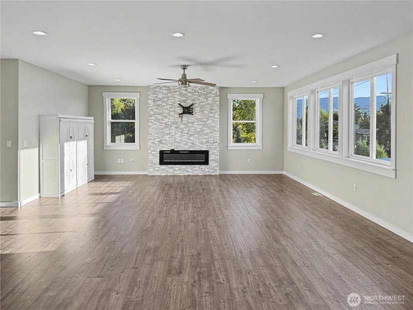 Property photo for 610 19th Street Ne, East Wenatchee photo 8