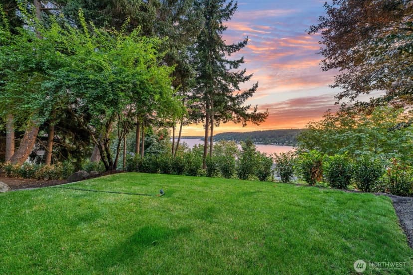 Property photo for 6123 110th Avenue Se, Bellevue photo 29
