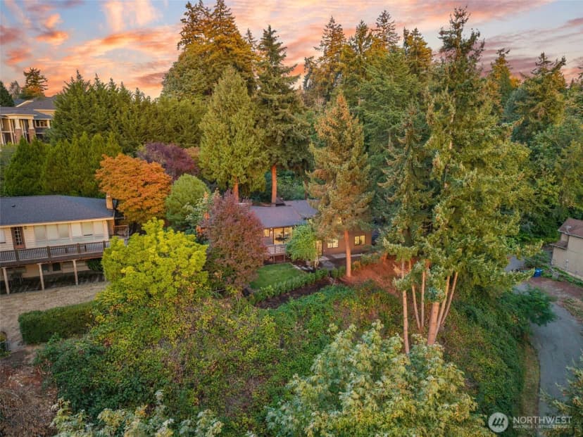 Property photo for 6123 110th Avenue Se, Bellevue photo 31