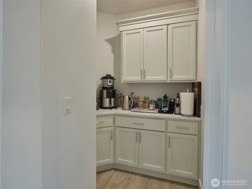 Property photo for 234 Hansen Road, Woodland photo 14