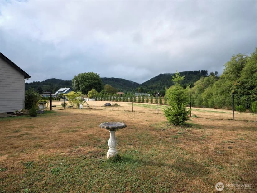 Property photo for 234 Hansen Road, Woodland photo 36