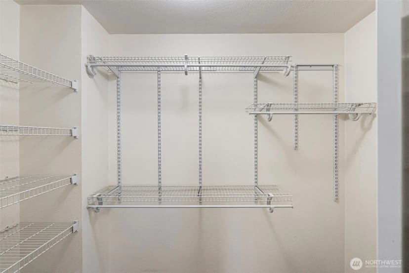 Property photo for 5828 S 234th Place #6-3, Kent photo 13