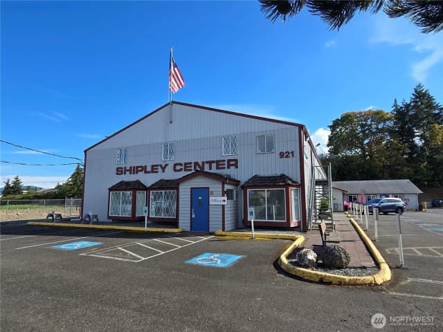 Property photo for 921 E Hammond Street, Sequim