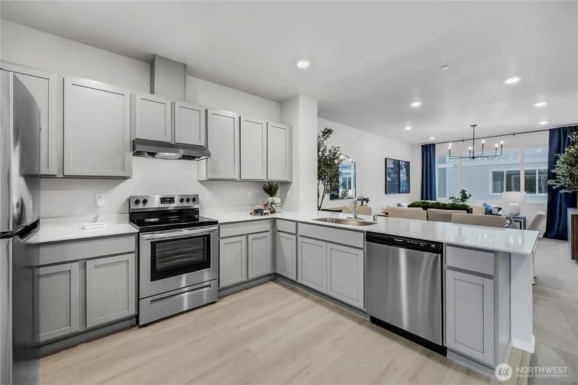 Property photo for 34104 Pinnacle Peak Avenue Se, Black Diamond photo 2