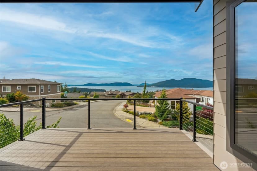 Property photo for 3913 Rock Ridge Parkway, Anacortes photo 11