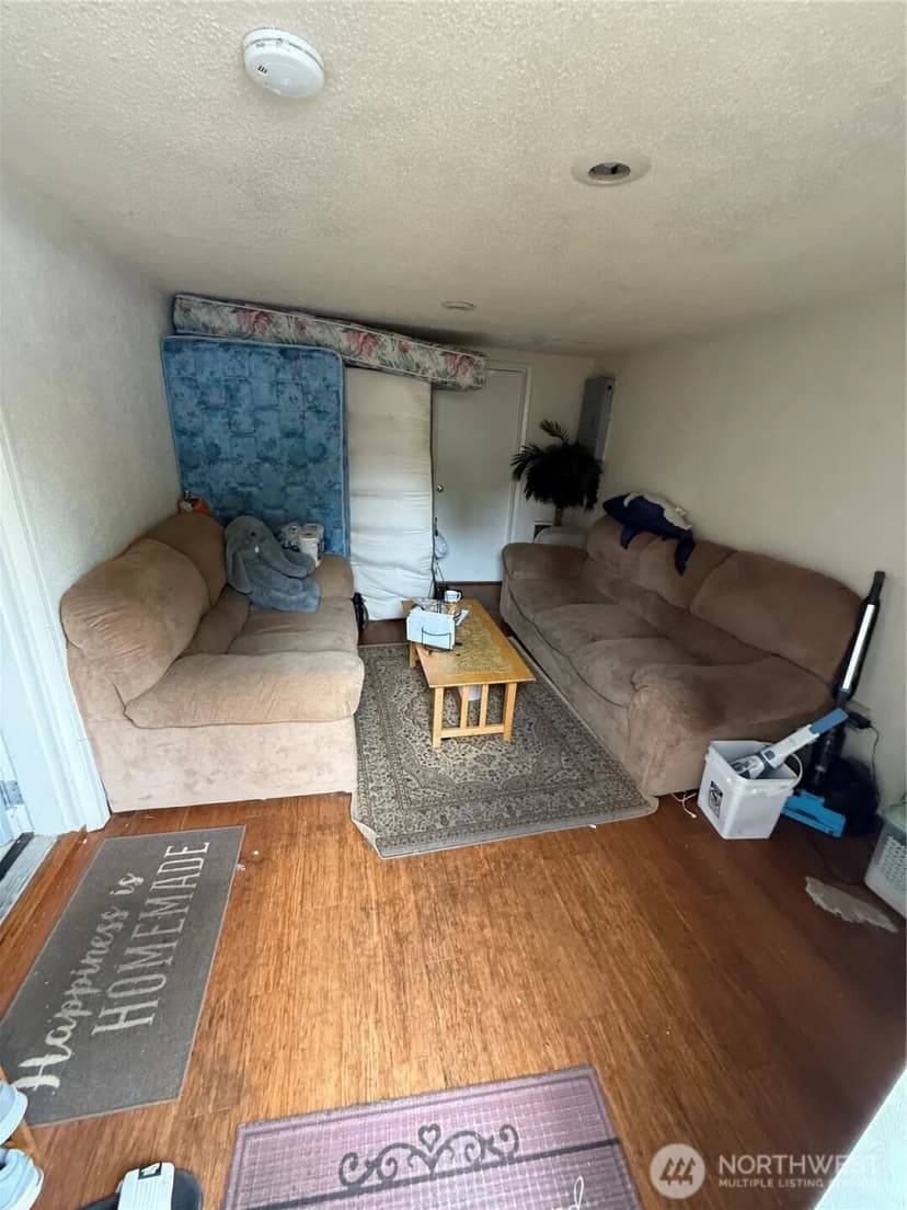 Property photo for 11627 24th Avenue S, Seattle photo 16
