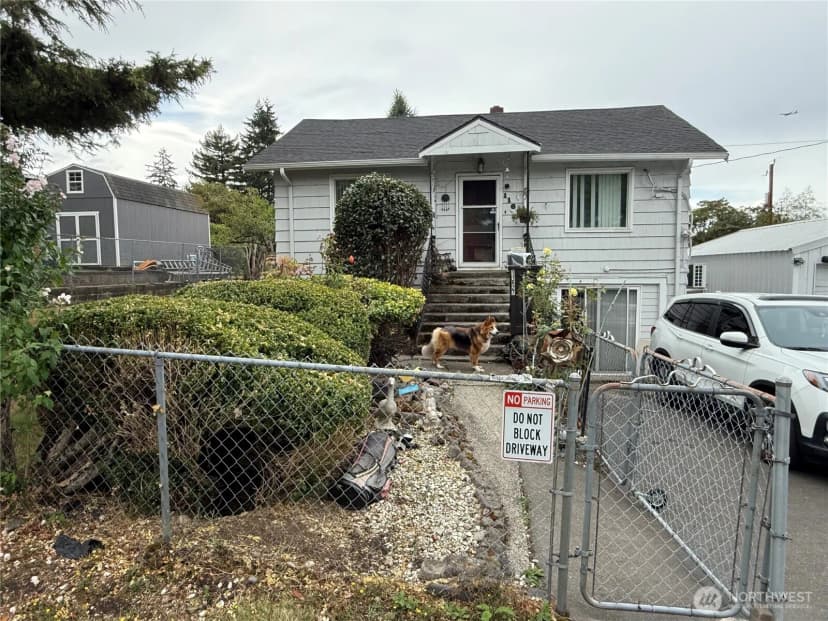 Property photo for 11627 24th Avenue S, Seattle