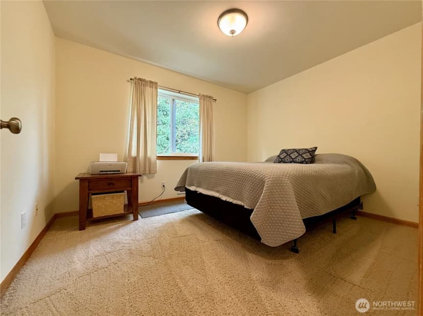 Property photo for 143 S Oar Loop Sw, Ocean Shores photo 35