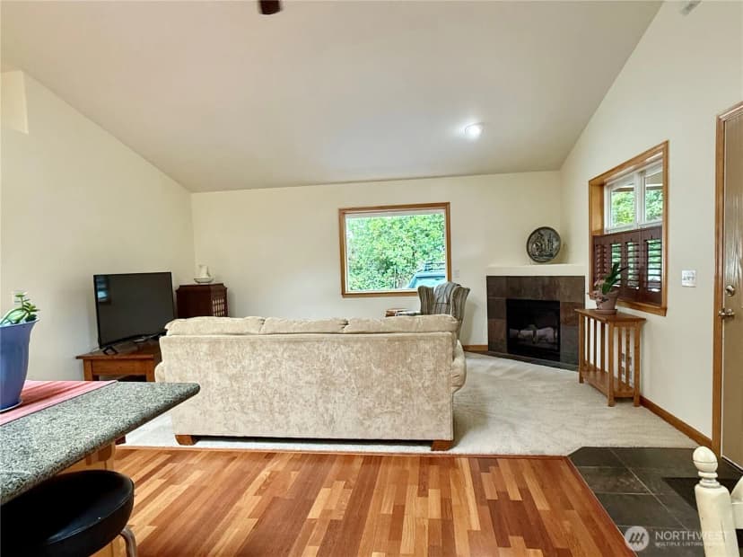 Property photo for 143 S Oar Loop Sw, Ocean Shores photo 22