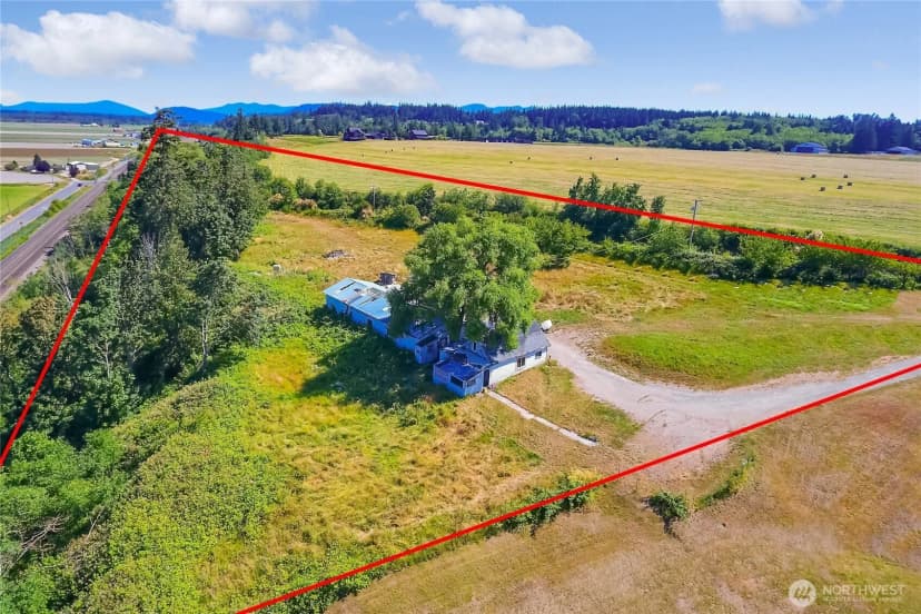 Property photo for 30320 Pioneer Highway, Stanwood photo 17