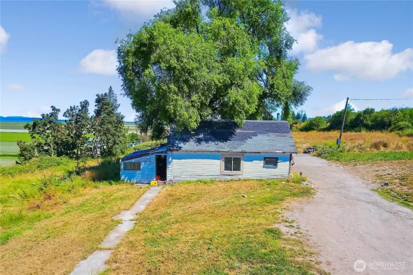 Property photo for 30320 Pioneer Highway, Stanwood photo 19