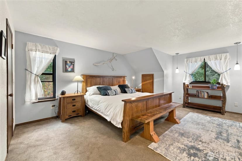 Property photo for 18115 Ne 113th Street, Redmond photo 22