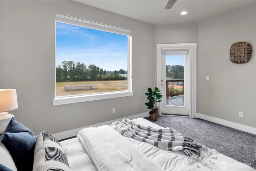 Property photo for 2068 Bakerscape Court, Ferndale photo 19