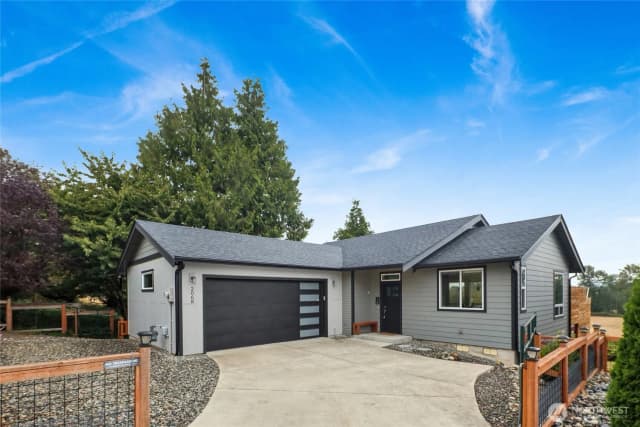 Property photo for 2068 Bakerscape Court, Ferndale