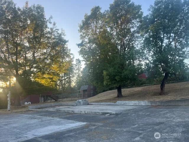 Property photo for 1586 Douglas Street, Oak Harbor photo 7