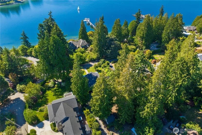 Property photo for 9376 Endicott Street Ne, Bainbridge Island photo 6