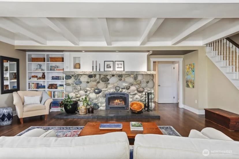Property photo for 9376 Endicott Street Ne, Bainbridge Island photo 9