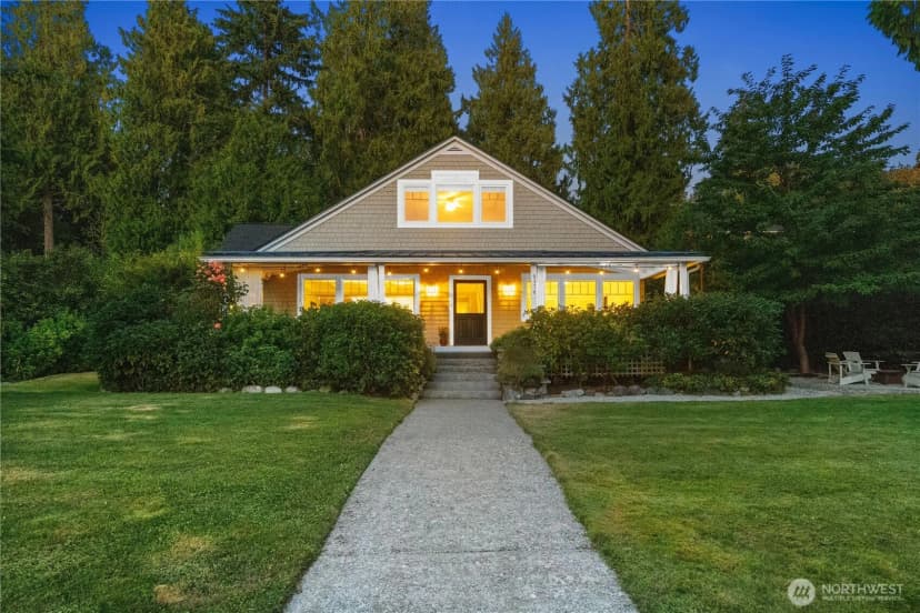 Property photo for 9376 Endicott Street Ne, Bainbridge Island