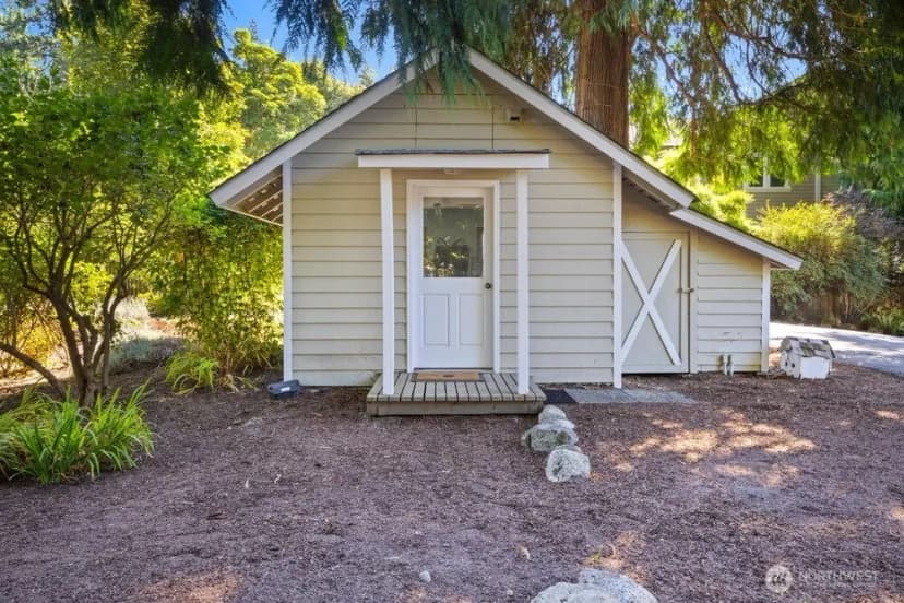 Property photo for 9376 Endicott Street Ne, Bainbridge Island photo 37