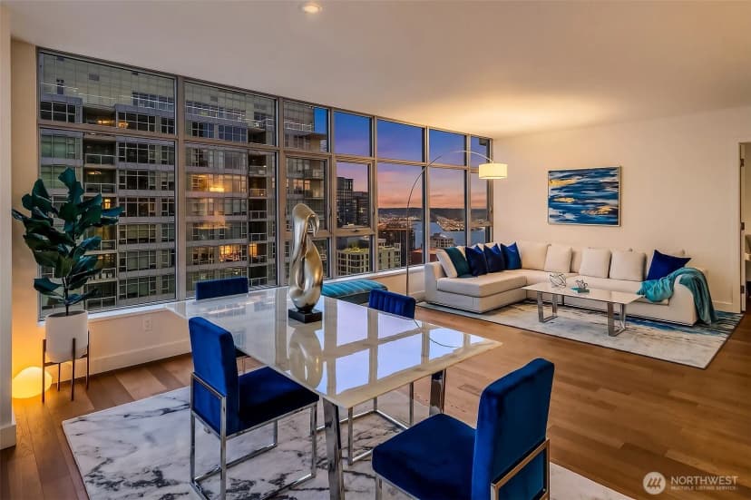 Property photo for 583 Battery Street #3701n, Seattle photo 6