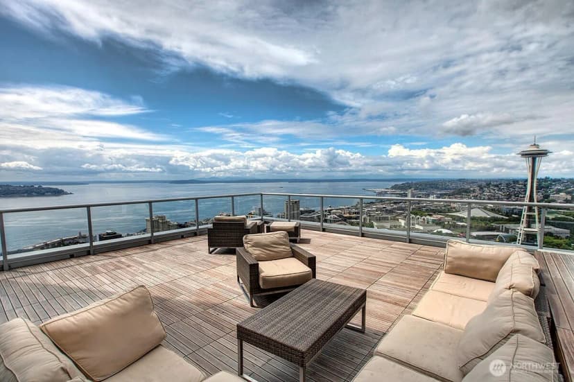 Property photo for 583 Battery Street #3701n, Seattle photo 22