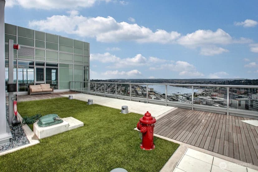 Property photo for 583 Battery Street #3701n, Seattle photo 23