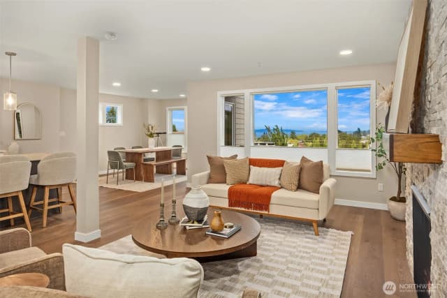 Property photo for 550 Paradise Lane #b201, Edmonds photo 4