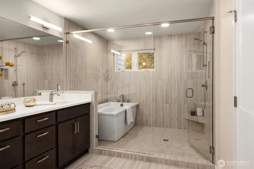Property photo for 550 Paradise Lane #b201, Edmonds photo 18